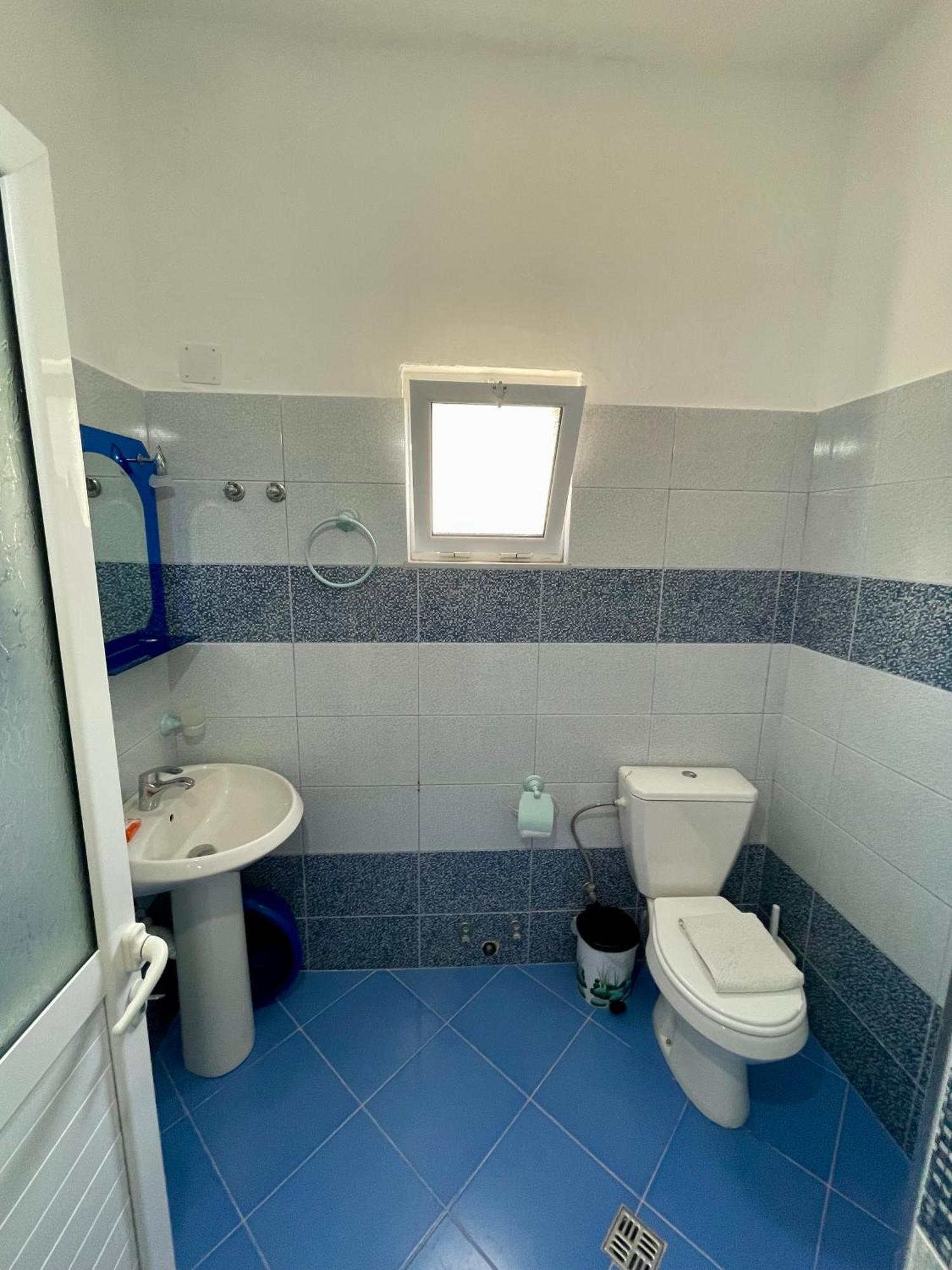 Keivi Guesthouse Саранда Экстерьер фото